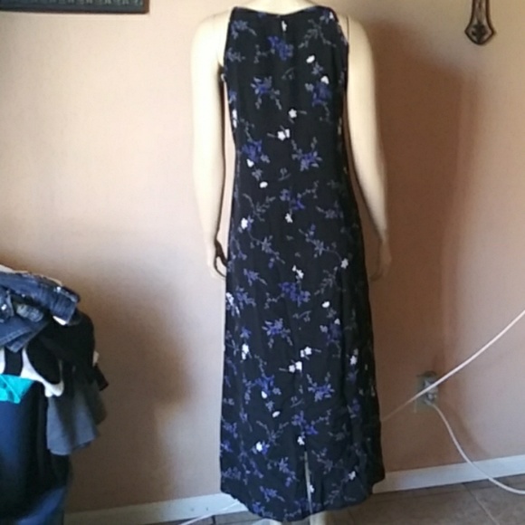 Unknown - Picture 4 of 4